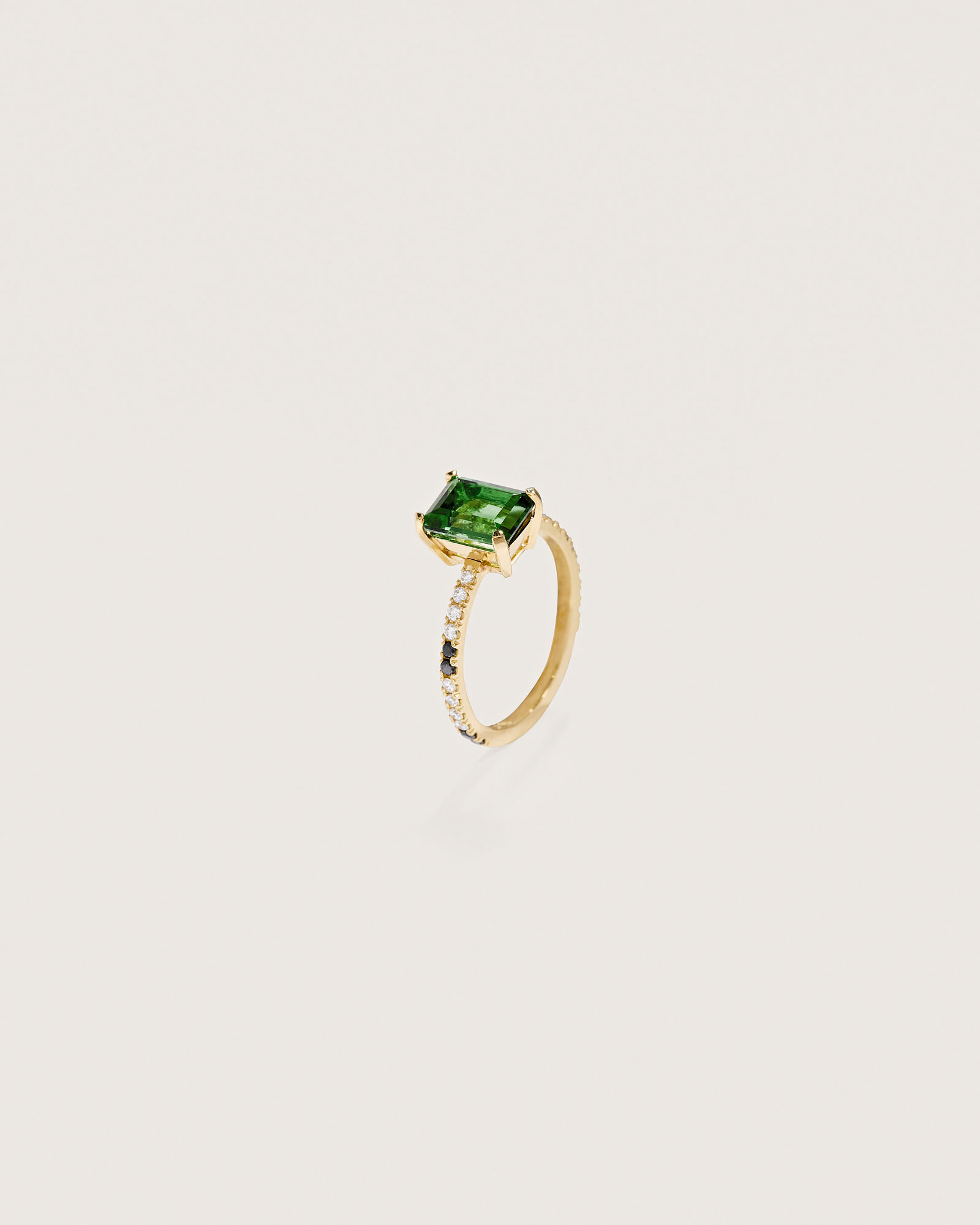 TSAVO Green — Elliot & Ostrich · Gold Jewellery