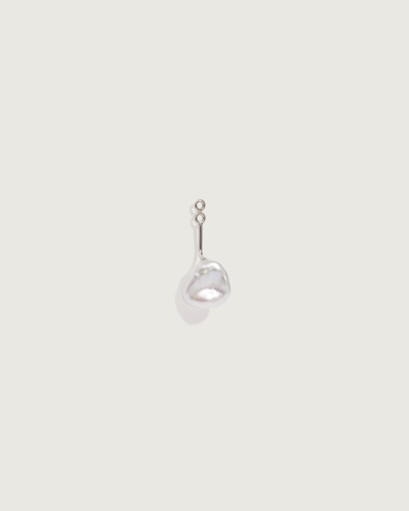 Pearl Pin Drop — Elliot & Ostrich · Gold Jewellery