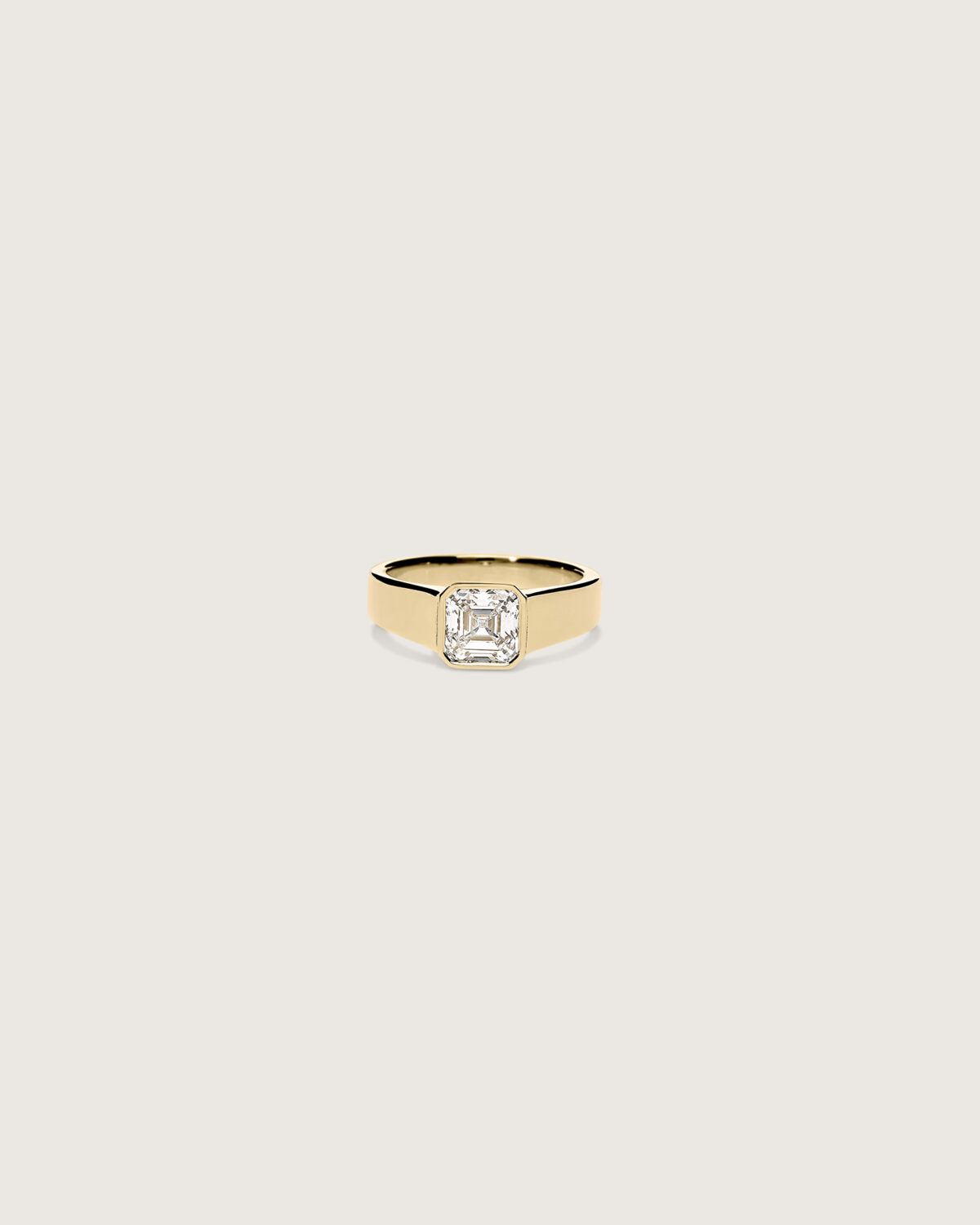 EO_Core_Ring_Asscher_1ct_WhiteDiamond_SignetPinky_Yellow_FrontBrown_Collection_LoRes EO_Core_Ring_Asscher_1ct_WhiteDiamond_SignetPinky_Yellow_FrontBrown_Collection_LoRes