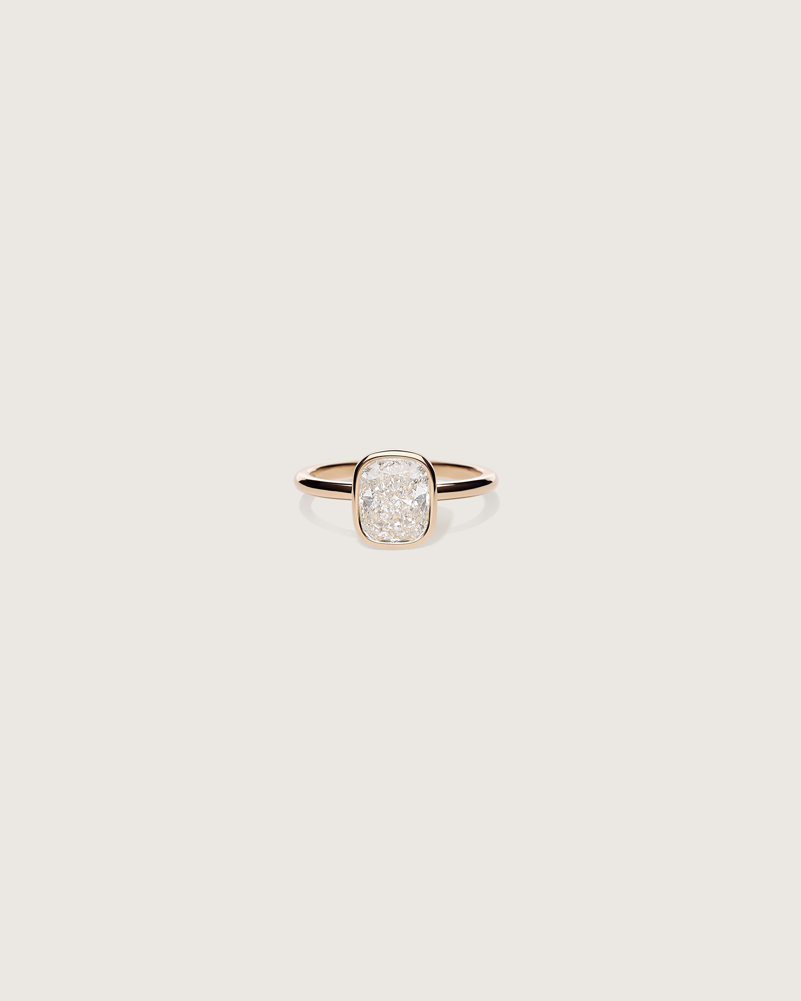 EO_Core_Ring_Mae_2ct_WhiteDiamond_Bezel_Yose_FrontBrown_Collection_LoRes